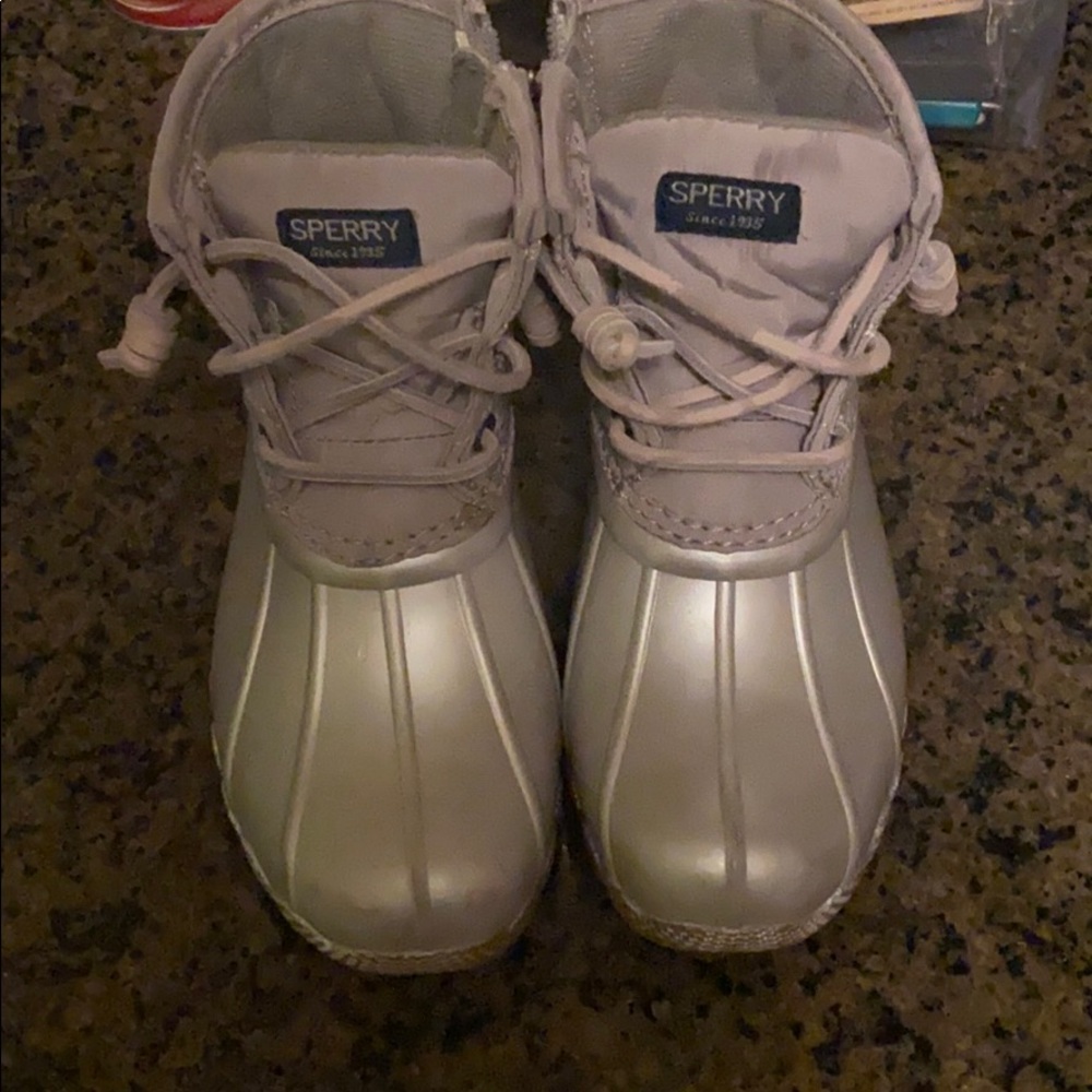 Kids Sperry Saltwater boots